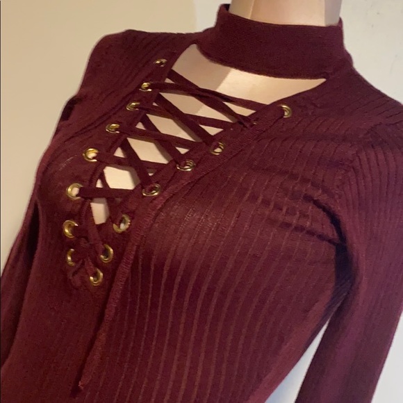 Maroon Long Sleeve Choker Dress - Picture 5 of 6